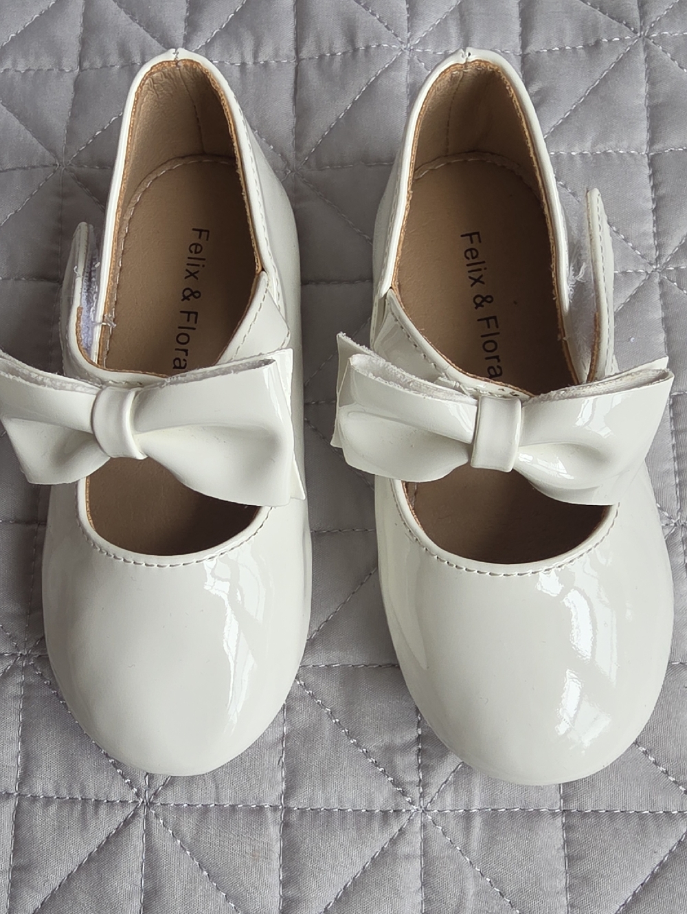 Felix & Flora Girls' White Patent Bow Strap Dress Shoes